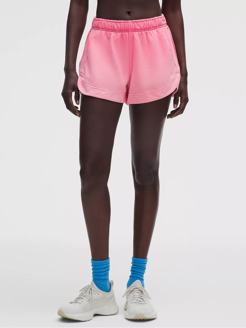 Scuba Oversized Mid-Rise Dolphin-Hem Short 3" Wash -Ombre Dye Strawberry Multi
